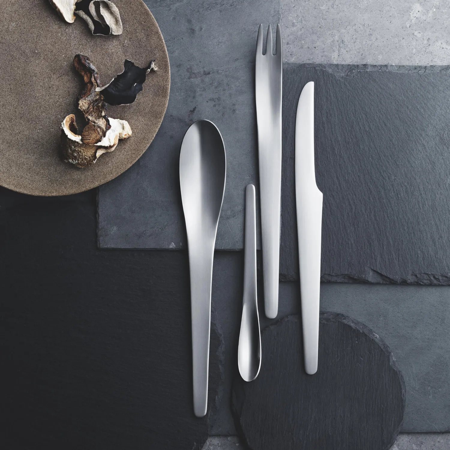 Georg Jensen Bestik * Arne Jacobsen bestiksæt 24 dele