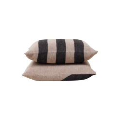 Form & Refine Pyntepuder & Hynder-Aymara Cushion, ribbon