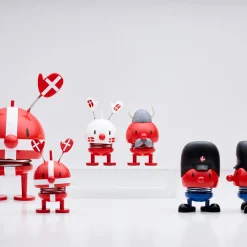 Hoptimist Figurer & Glaskunst-Birthday Bumble, red