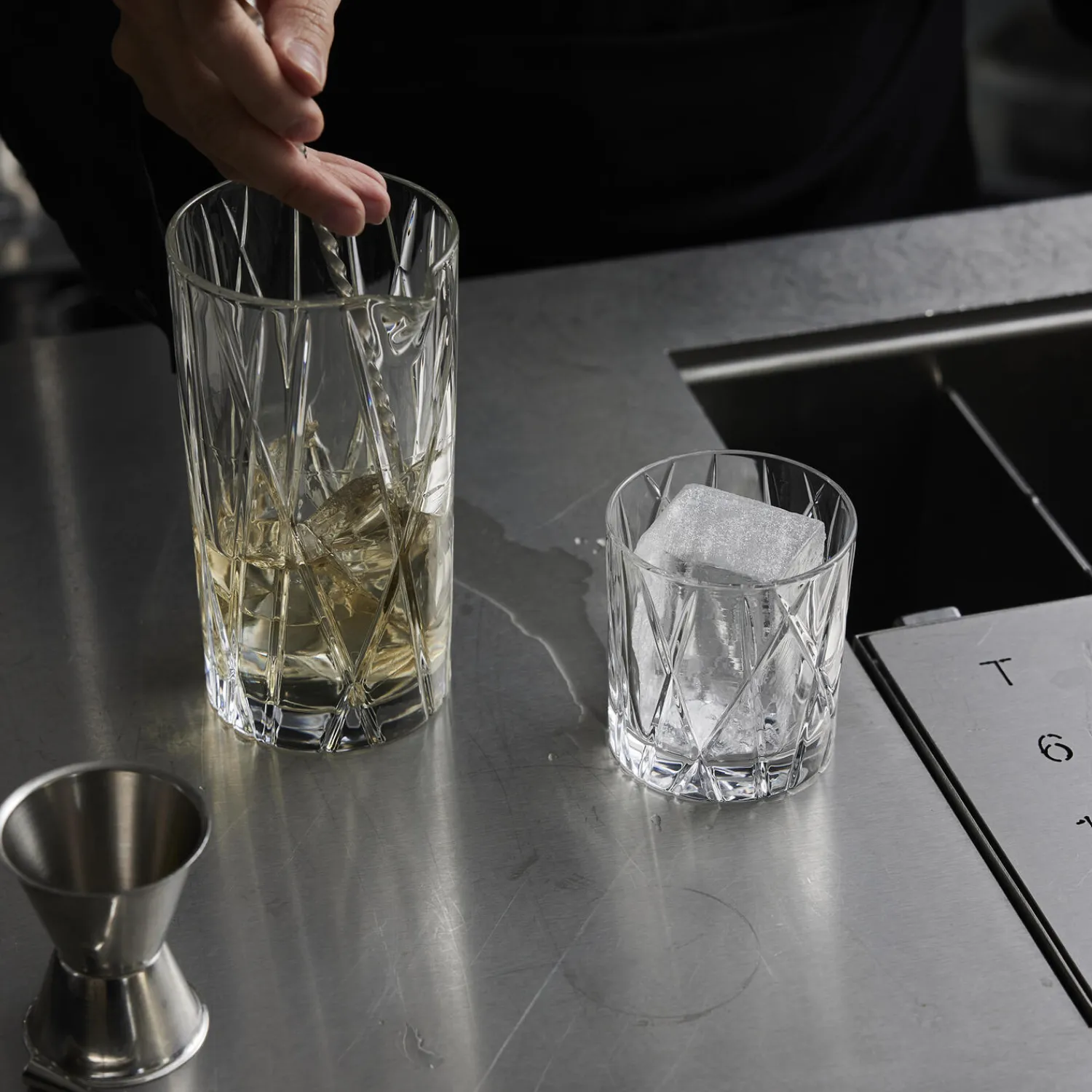 Orrefors Barudstyr * City mixerglas