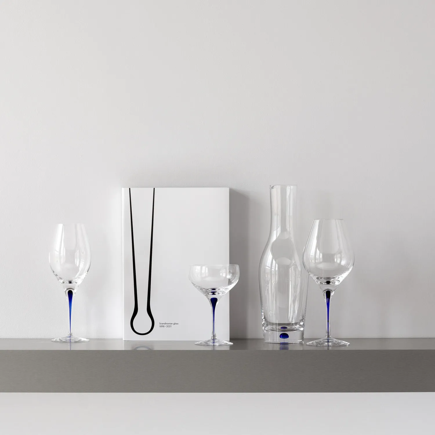 Orrefors Glas * Intermezzo Blue Balance vinglas