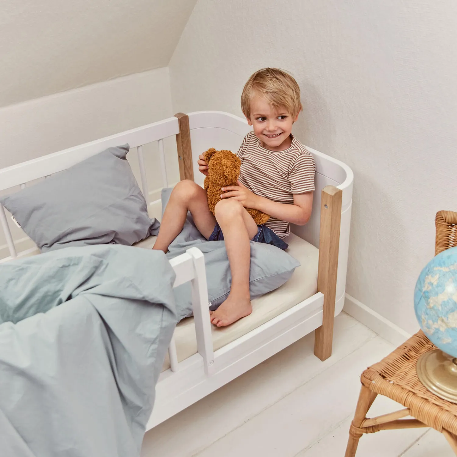 Børn Dear April Soveudstyr|Sengetøj-Juno junior sengetøj,