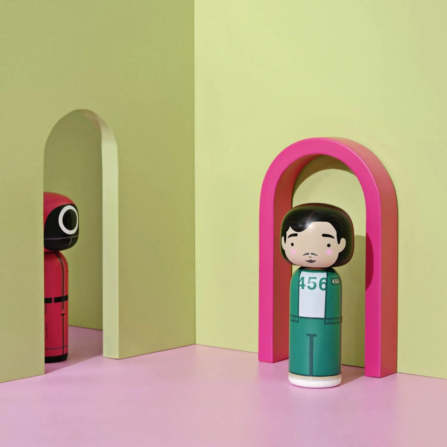 Lucie Kaas Figurer & Glaskunst-Kokeshi Maskeret arbejder