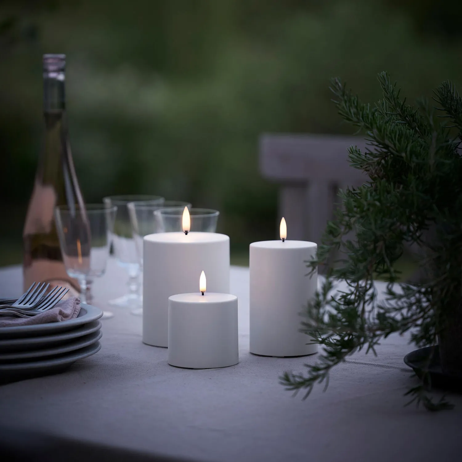 Uyuni Lighting Lys & Duftlys-LED Outdoor Pillar Candle 8 cm, white