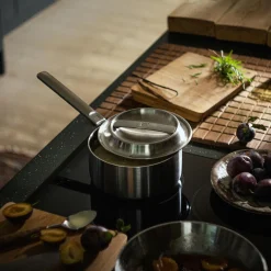 Fiskars Gryder & Pander * Norden Steel kasserolle med låg 1,8 L