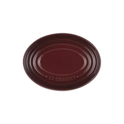 Le Creuset Køkkenudstyr * Oval grydeskeholder, garnet
