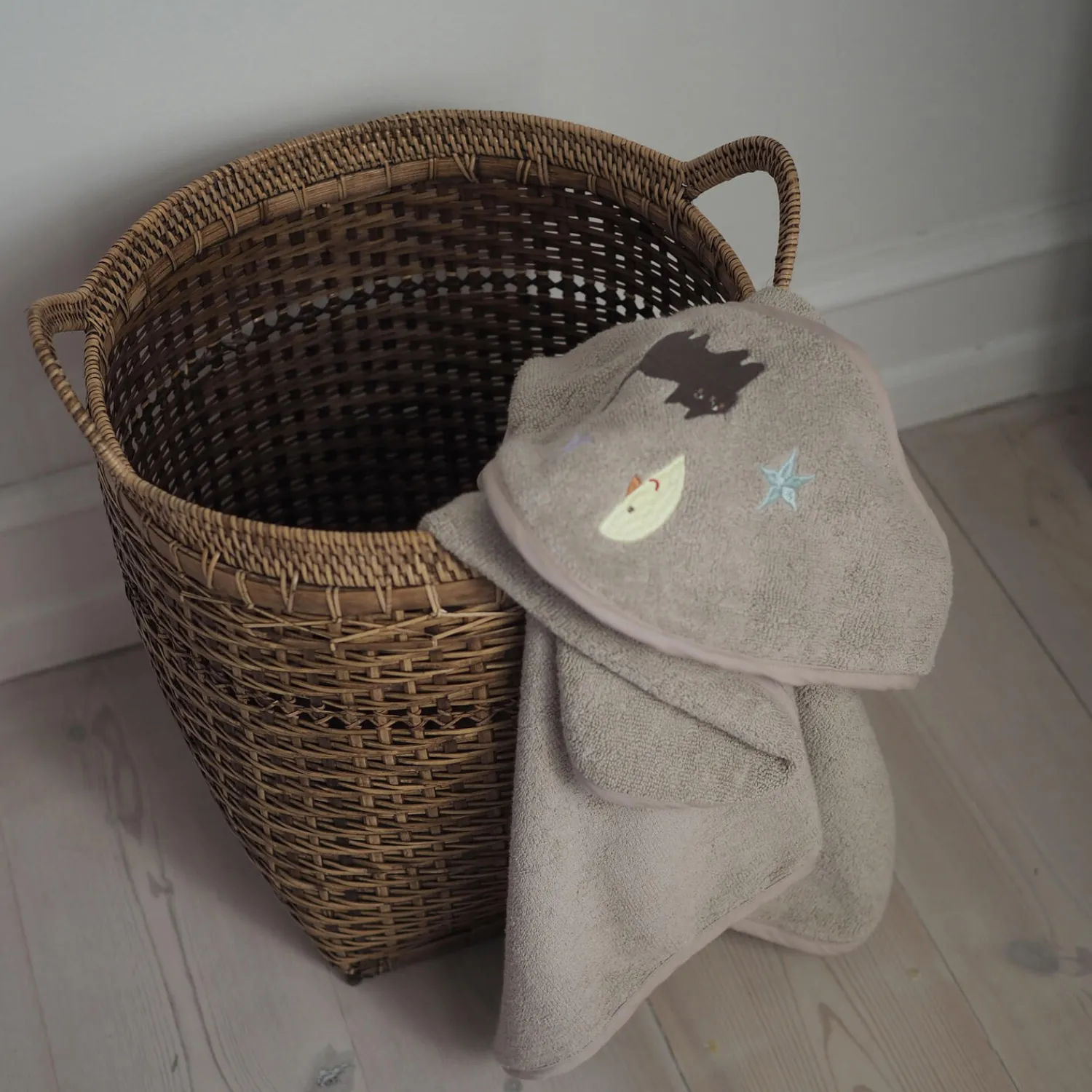 Børn Dear April Badeudstyr|Håndklæder-Petal babyhåndklæde,
