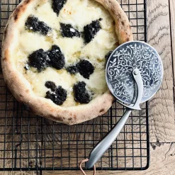 Made by Mama Køkkenudstyr * Pizzakniv