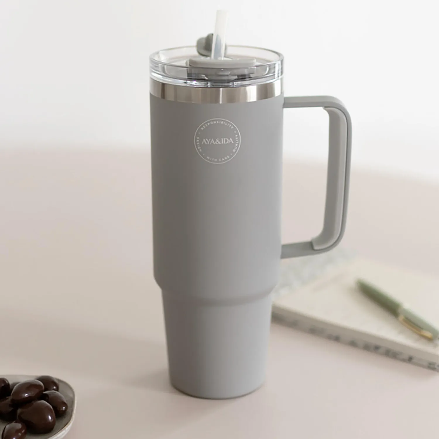 AYA&IDA To Go * Thermo Cup With Straw,