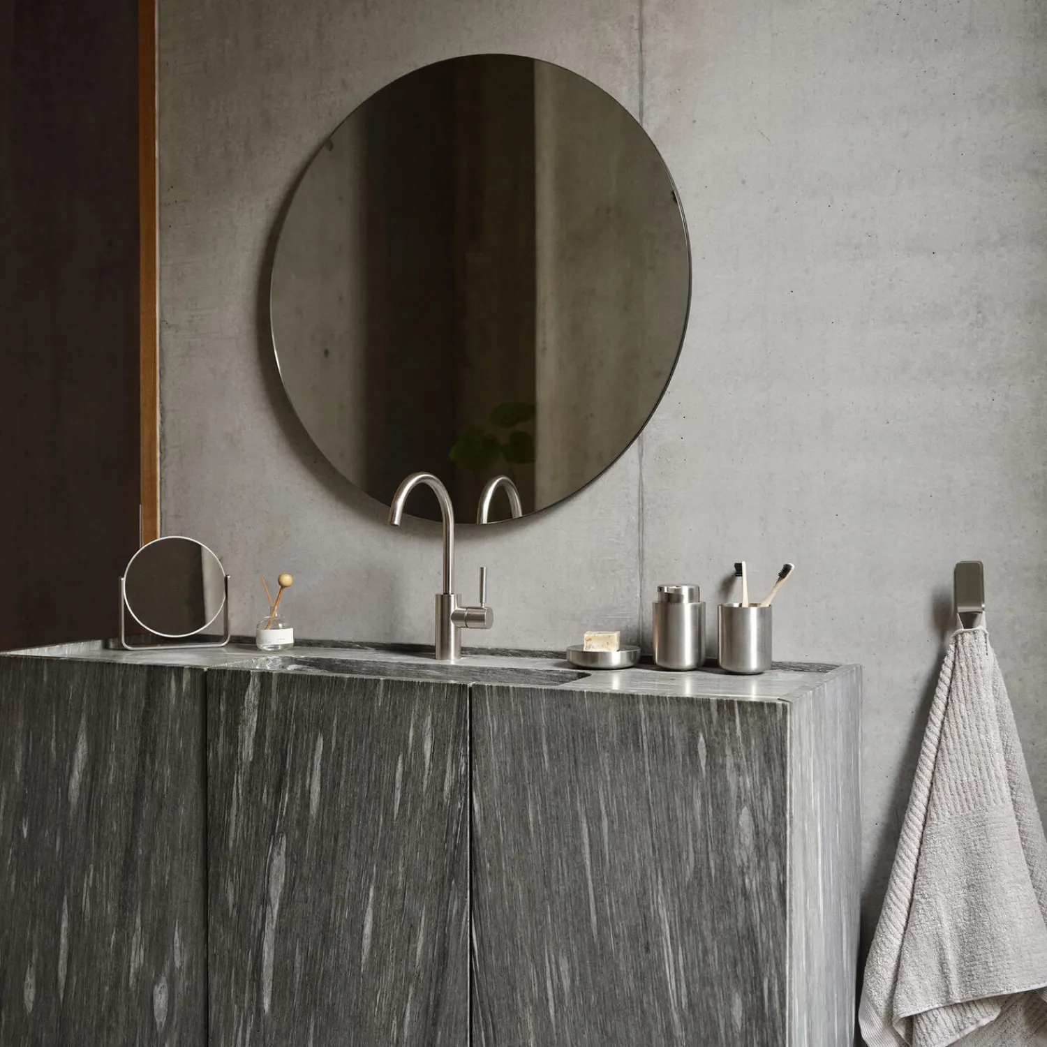 Zone Denmark Bordspejle * Ume bordspejl m. 5 x forstørrelse,